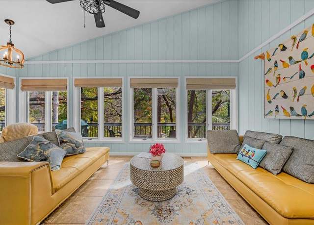 Property at 36522 Mudge Ranch Rd, Coarsegold, CA 93614, 2 beds, 3 baths