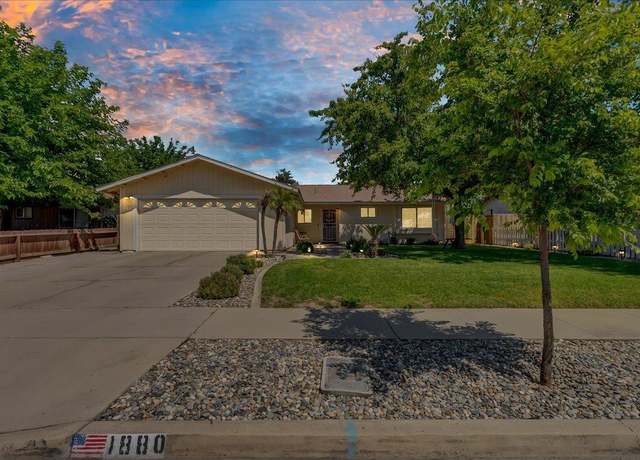 Property at 1880 S Balboa St, Tulare, CA 93274, 3 beds, 2 baths