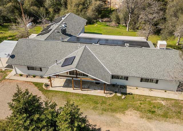 Property at 29039 Auberry Rd, Prather, CA 93651, 5 beds, 3 baths