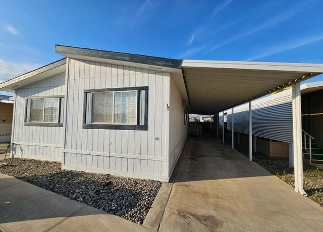 Property at 1551 1551 6th Ave Dr #35, Kingsburg, CA 93631, 3 beds, 2 baths