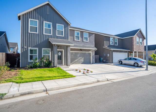 Property at 6569 E Lyell Ave, Fresno, CA 93727, 5 beds, 3.5 baths
