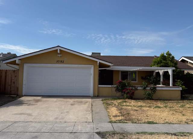 Property at 3752 E Saginaw Way, Fresno, CA 93726, 3 beds, 2 baths
