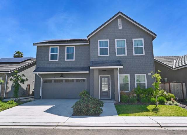 Property at 1859 N Marion Ave, Clovis, CA 93619, 5 beds, 3.5 baths