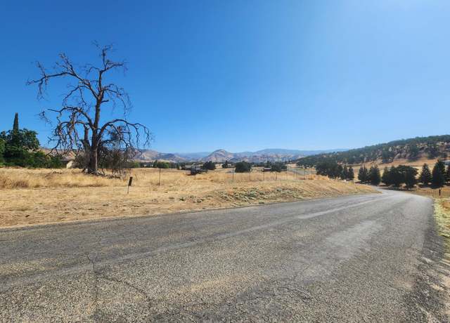 Property at 32308 Antelope Ln, Yokuts Valley, CA 93675