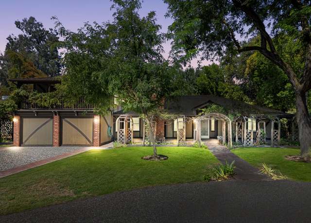 Property at 3925 N Van Ness Blvd, Fresno, CA 93704, 5 beds, 4.5 baths