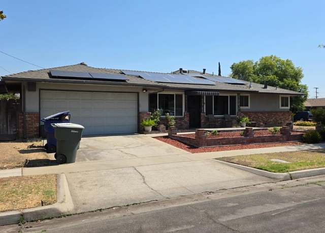 Property at 3415 E Lansing Way, Fresno, CA 93726, 3 beds, 2 baths