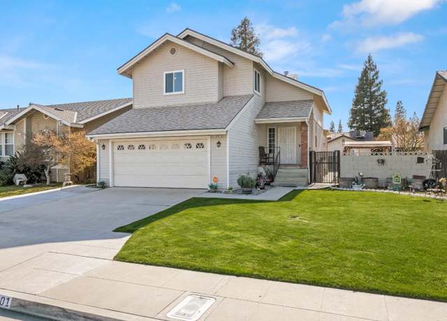 Property at 6101 E Illinois Ave, Fresno, CA 93727, 4 beds, 2.5 baths