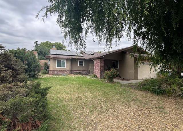 Property at 1225 Pontiac Ave, Clovis, CA 93612, 3 beds, 2 baths