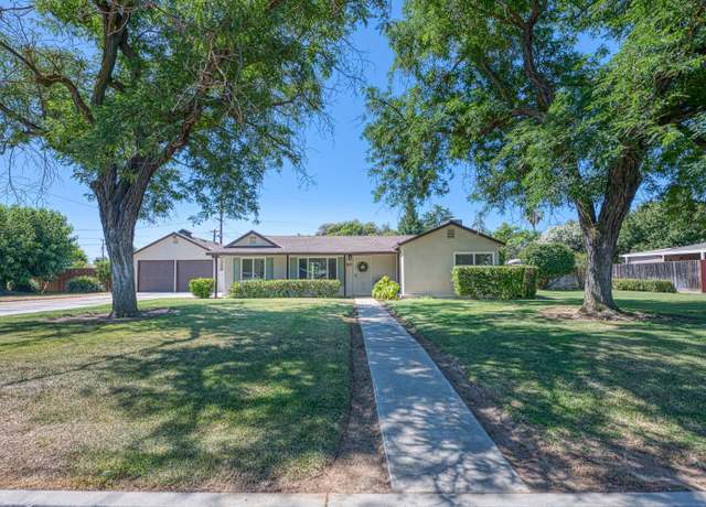 Property at 927 W Pico Ave, Fresno, CA 93705, 2 beds, 1 bath