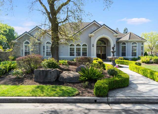 Property at 35222 Marciel Ave, Madera, CA 93636, 4 beds, 2.5 baths