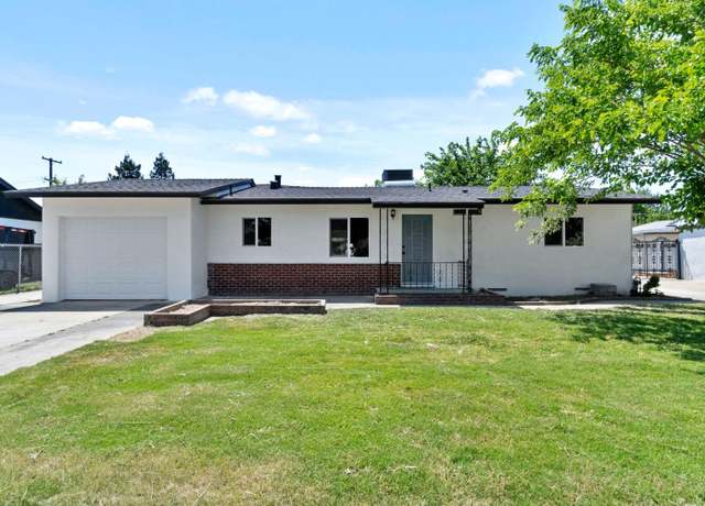 Property at 27230 Avenue 13, Madera, CA 93637, 4 beds, 2 baths