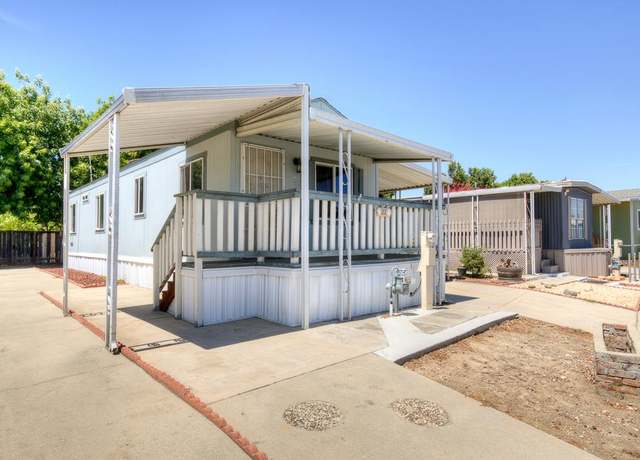 Property at 1218 E Cleveland Ave #23, Madera, CA 93638, 2 beds, 1 bath