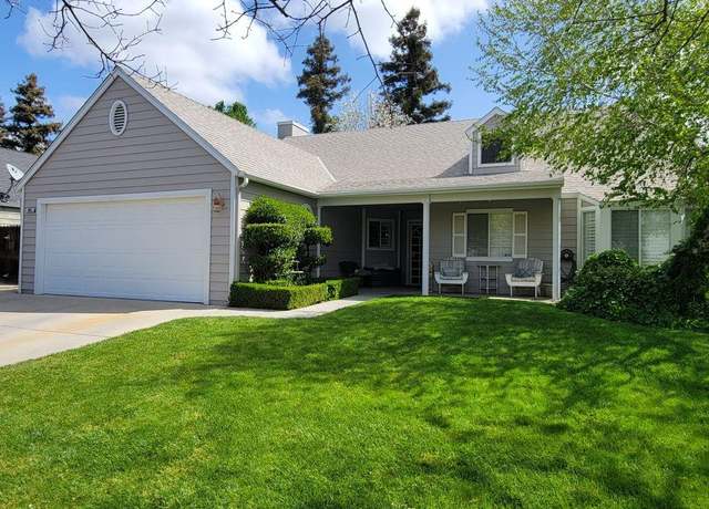 Property at 893 N Chapel Hill Ave, Clovis, CA 93611, 4 beds, 2 baths