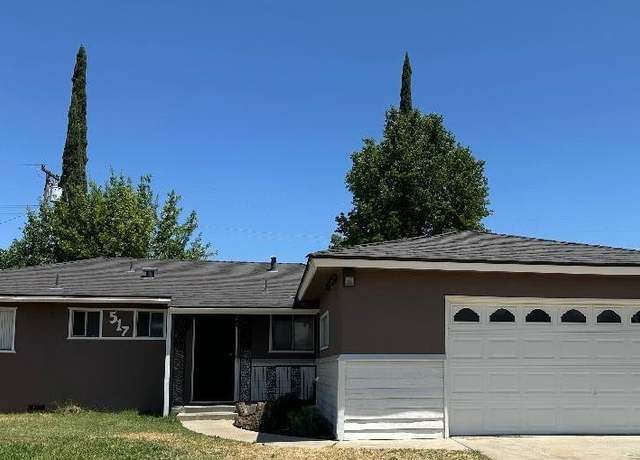 Property at 517 W Beverly Dr, Clovis, CA 93612, 3 beds, 1.5 baths