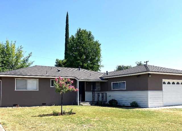Property at 517 W Beverly Dr, Clovis, CA 93612, 3 beds, 1.5 baths