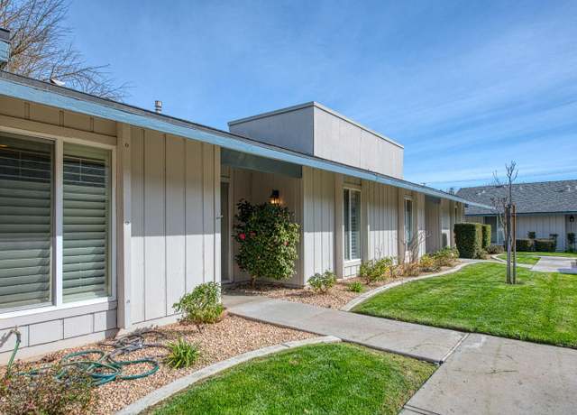 Property at 1058 W Browning Ave Unit B, Fresno, CA 93711, 2 beds, 2 baths
