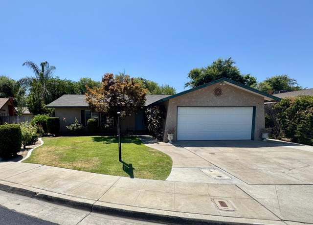 Property at 3140 Timmy Ave, Clovis, CA 93612, 3 beds, 2 baths