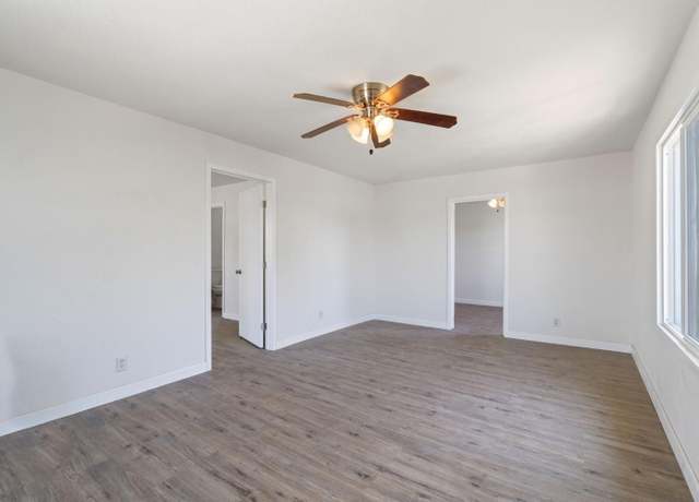 Property at 2521 E Washington Ave, Fresno, CA 93701, 5 beds, 3 baths