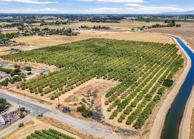Property at 29493 Avenue 13 1/2, Madera, CA 93638