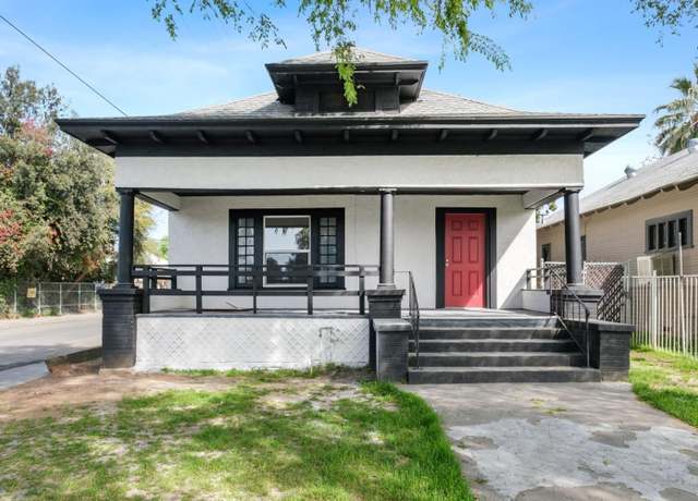 Property at 186 N College Ave, Fresno, CA 93701, 4 beds, 1 bath
