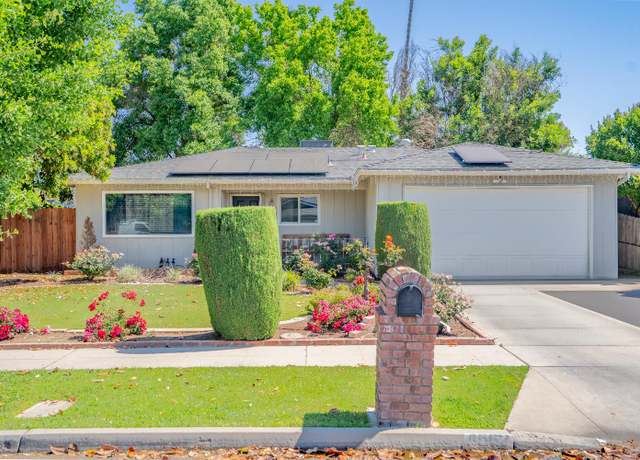 Property at 4562 N Holt Ave, Fresno, CA 93705, 3 beds, 2 baths