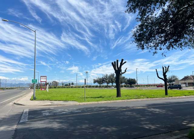 Property at 2770 E El Monte, Dinuba, CA 93618