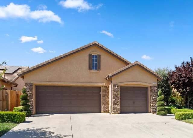 Property at 1158 E Hogan Ave, Fresno, CA 93730, 3 beds, 2 baths