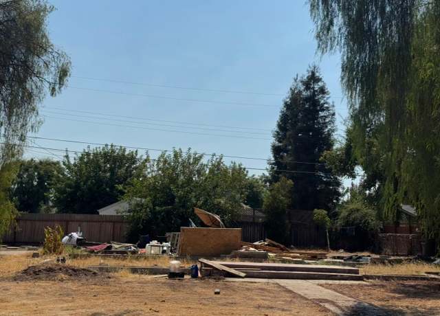 Property at 94 E Sussex Way, Fresno, CA 93704