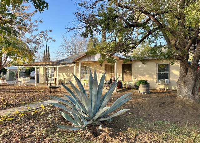 Property at 1554 W Thomas Ave, Fresno, CA 93728, 2 beds, 1 bath