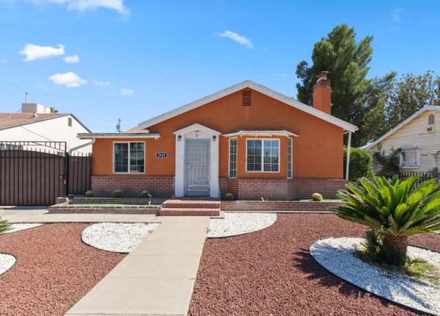 Property at 3924 E Iowa Ave, Fresno, CA 93702, 4 beds, 2.75 baths
