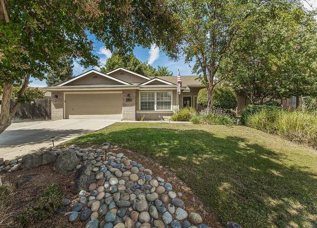 Property at 6022 W Howard Ct, Visalia, CA 93277, 3 beds, 2 baths