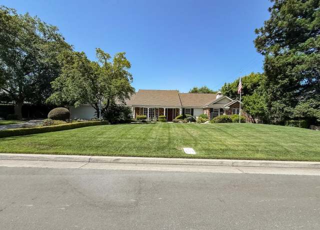 Property at 2210 W Spruce Ave, Fresno, CA 93711, 3 beds, 2.5 baths
