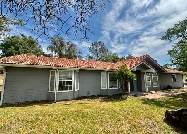 Property at 28813 Limestone Cir, Coarsegold, CA 93614, 3 beds, 2 baths