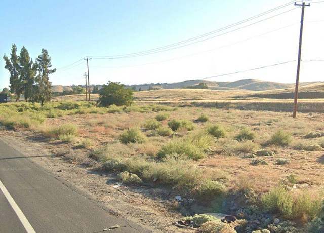 Property at 16984 N Friant Rd, Friant, CA 93626, 1 bed, 1 bath