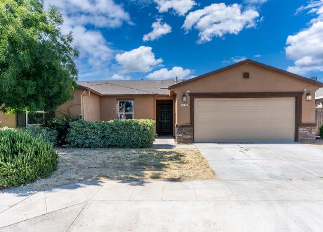 Property at 5576 E Burns Ave, Fresno, CA 93727, 5 beds, 2 baths