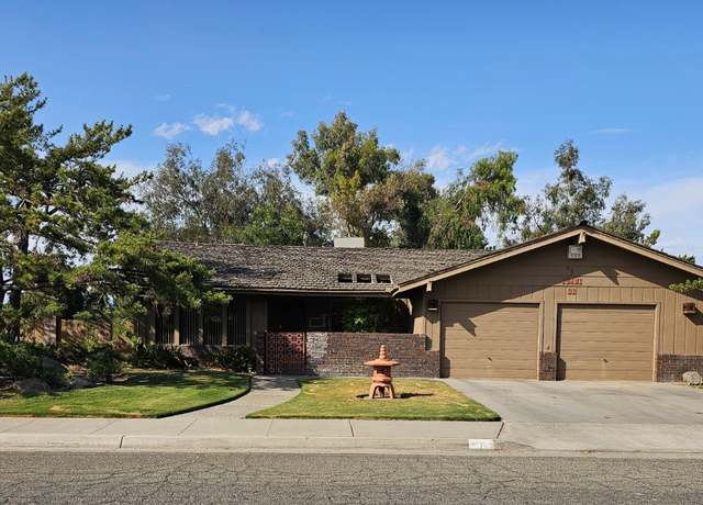 Property at 1 Adams Dr, Chowchilla, CA 93610, 3 beds, 2 baths