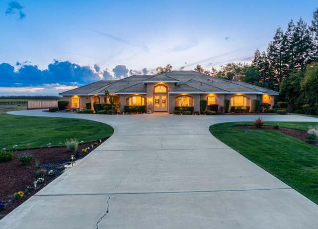 Property at 11217 S Fowler Ave, Selma, CA 93662, 5 beds, 5 baths