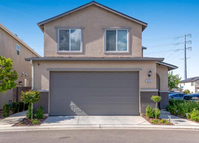 Property at 6458 E Riesling Dr, Fresno, CA 93727, 3 beds, 2.25 baths