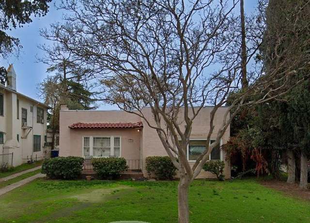Property at 750 E Elizabeth St, Fresno, CA 93728, 3 beds, 1 bath