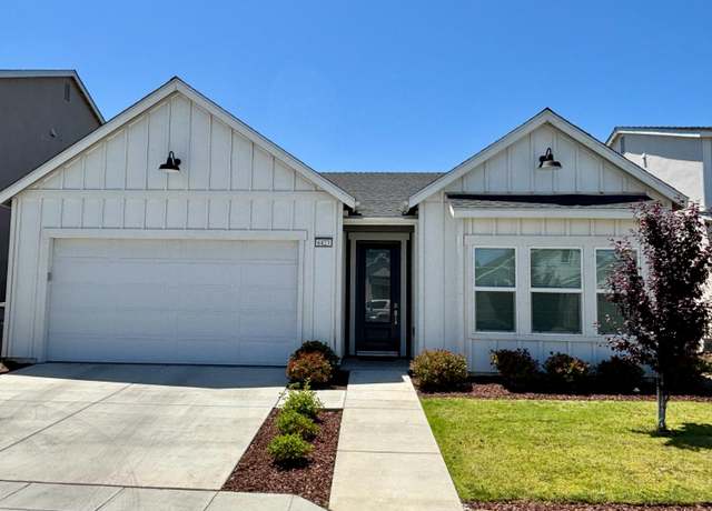 Property at 6423 E Robinson, Fresno, CA 93727, 3 beds, 2 baths