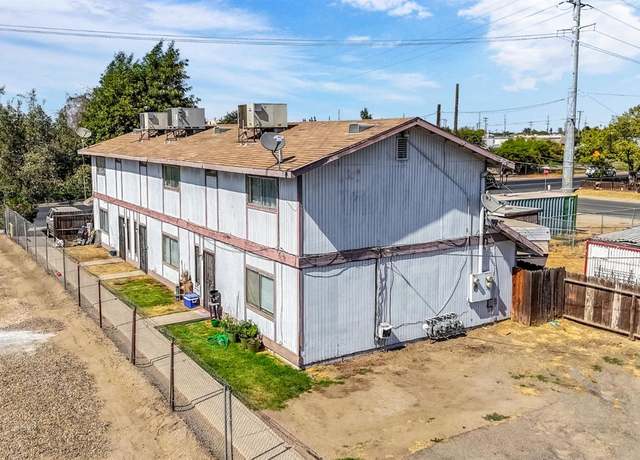 Property at 307 W 3rd St, Hanford, CA 93230, 9 beds, 6 baths