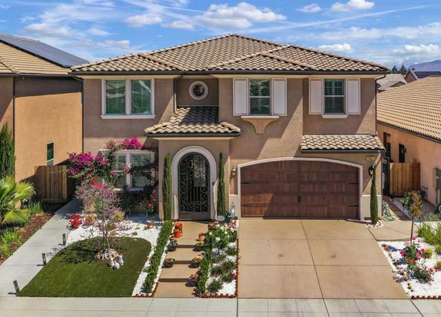 Property at 1922 E Amaryllis Ave, Fresno, CA 93730, 5 beds, 4.75 baths