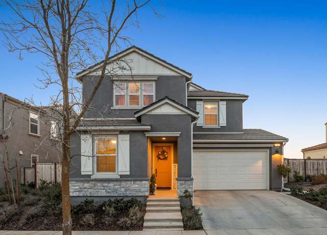 Property at 4342 Oak Knoll Rd, Madera, CA 93636, 4 beds, 3 baths