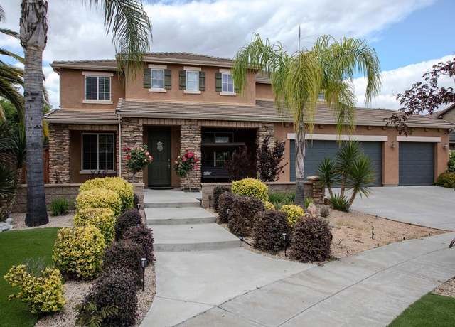 Property at 3107 Indianapolis Ave, Clovis, CA 93619, 4 beds, 3 baths