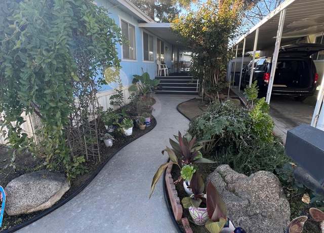 Property at 2706 W Ashlan Ave #158, Fresno, CA 93705, 2 beds, 2 baths