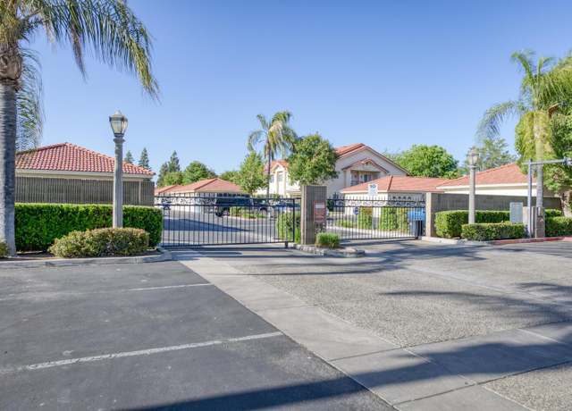 Property at 1542 E Alluvial Ave #224, Fresno, CA 93720, 2 beds, 1.75 baths