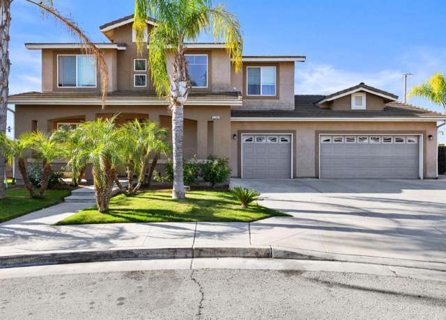 Property at 2594 S Duke Ave, Fresno, CA 93727, 5 beds, 2.5 baths