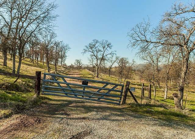 Property at 11185 Rusty Spur Ln, Clovis, CA 93619