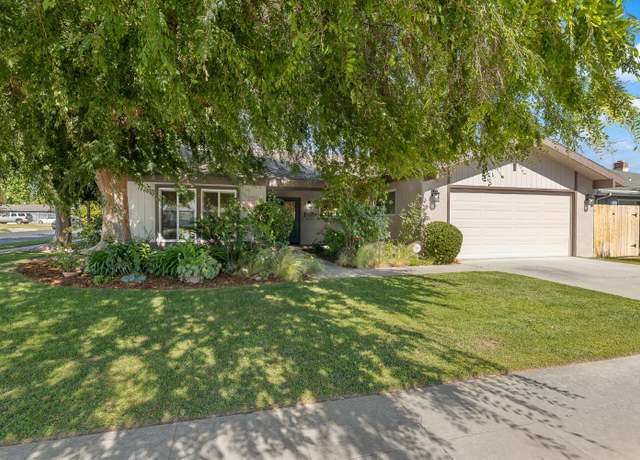 Property at 3752 N Augusta St, Fresno, CA 93726, 3 beds, 2 baths
