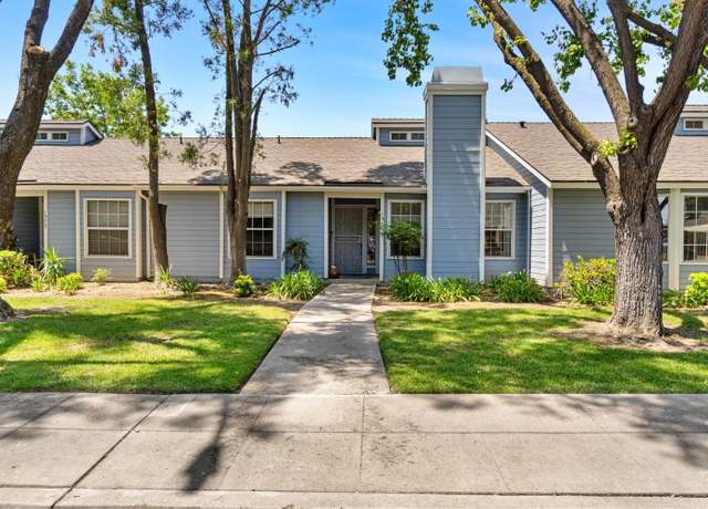 Property at 1565 Mayflower Way, Clovis, CA 93612, 2 beds, 1.75 baths
